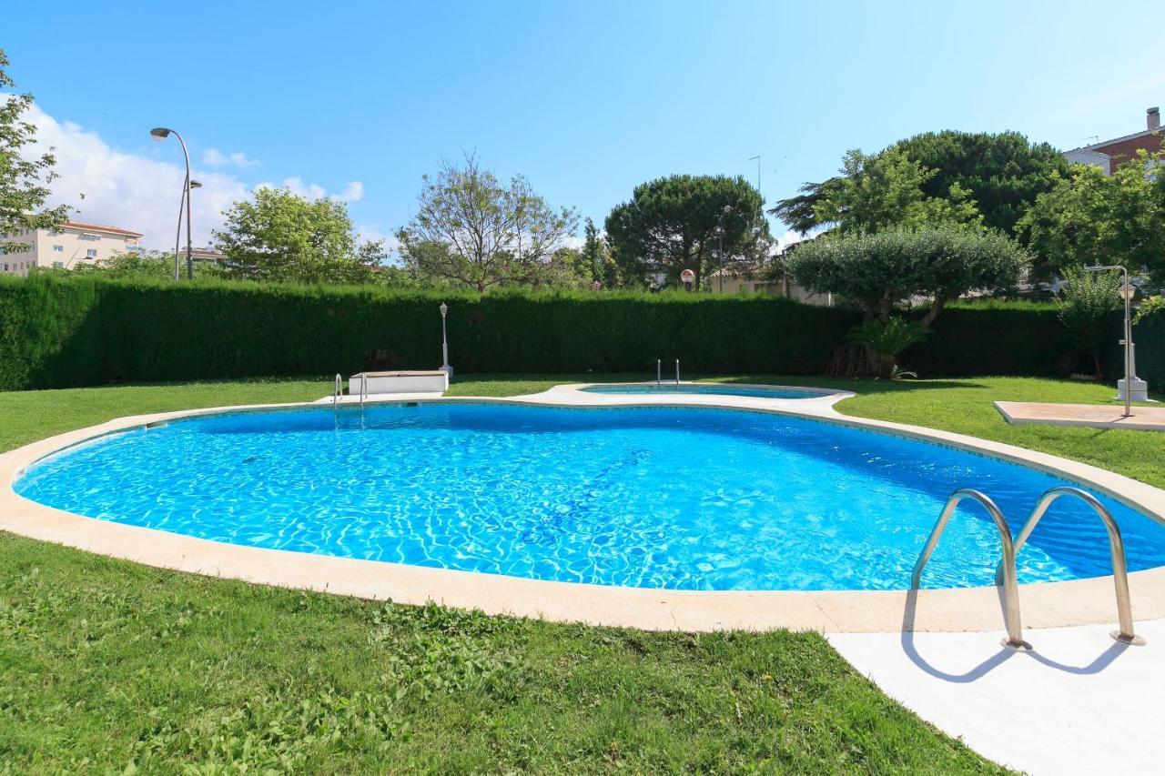 Uhc Stella Maris Apartments Cambrils Exteriér fotografie